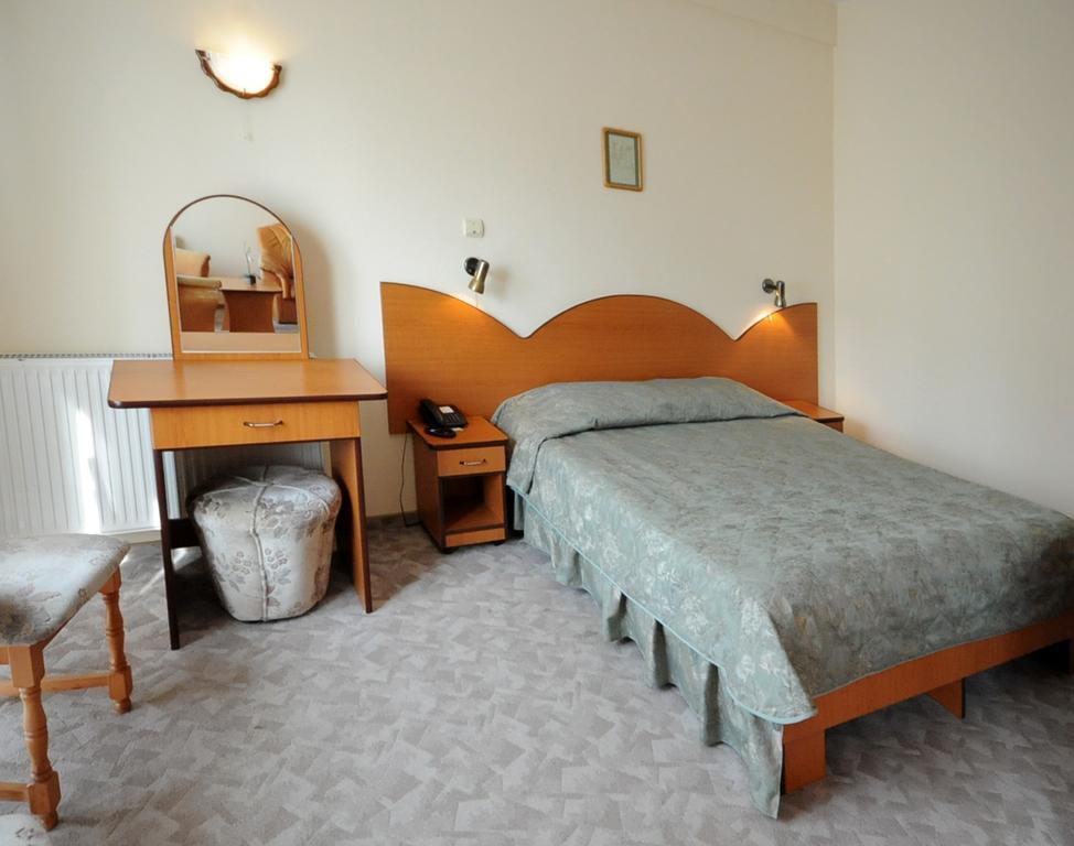 Hotel Everest Târgu-Mureş Buitenkant foto